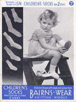 vintage knitting pattern for childrens plain socks 1930s