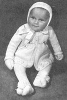 vintage baby knitting pattern for pram set 1940s