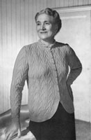 vintage ladies jacket knitting pattern for the fuller figure 1940s