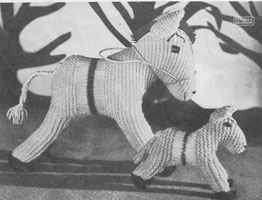 vintage toy horse knitting pattern 1950