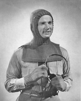vintage 1941 helment cloves and windcheater knitting pattern for soldier