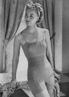 great vintage ladies vest and panties set knitting pattern 1943