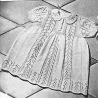 vintage knitting pattern from 1940s for dress set for baby