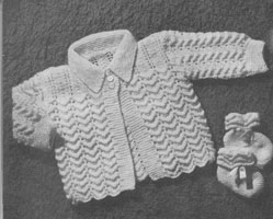 vintage baby matinee set to match layette 1940s